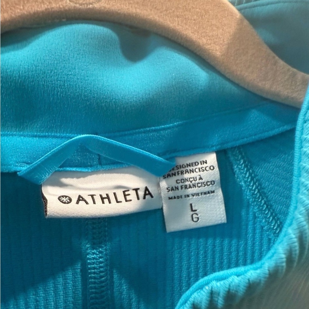 Salutation Ribbed Ribbed Jacket
BNWT - Picture 4 of 5